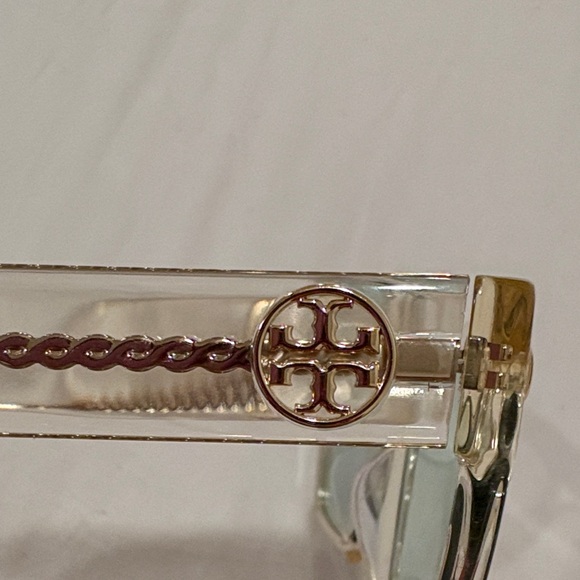 Tory Burch Clear Frame Sunglasses with Light Blue Lenses and Gold Chain Temples - Picture 7 of 7